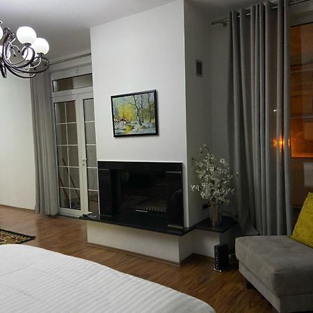 North Star Hostel ชโคเดอร์ ภายนอก รูปภาพ